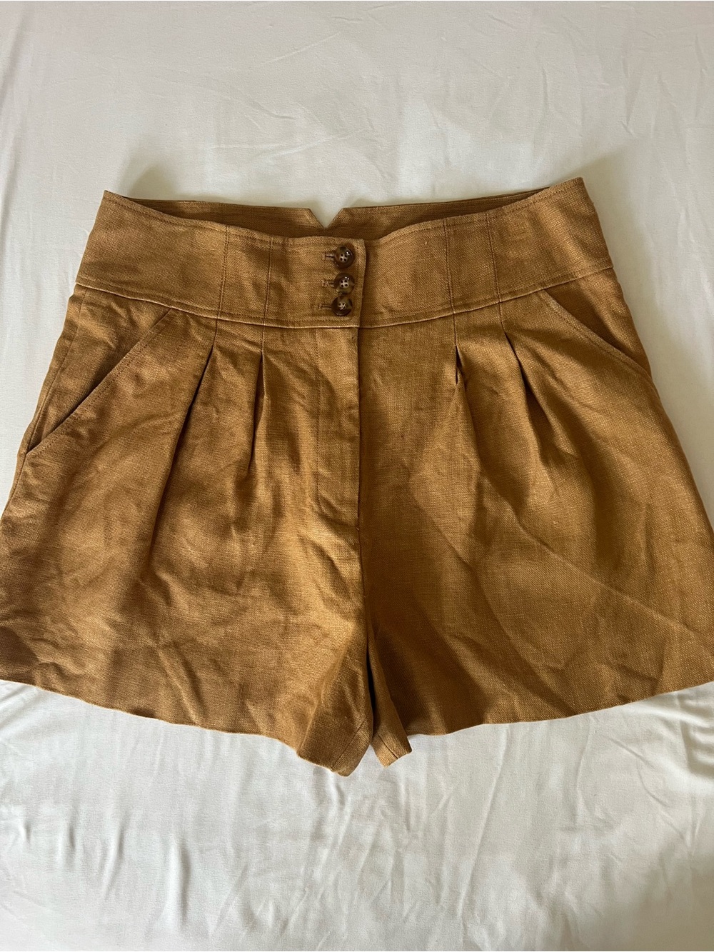 Veronica Beard High-Waist Pleated Shorts - Tan 100% Linen